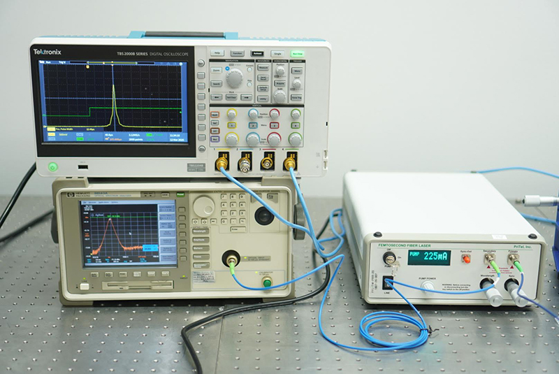 �p���X��